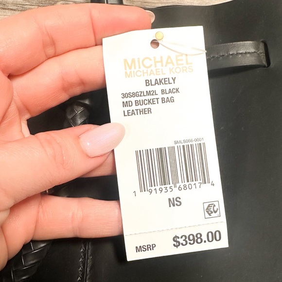NWT MICHAEL Michael Kors Leather Blakely Bucket Bag / Handbag - Picture 7 of 7